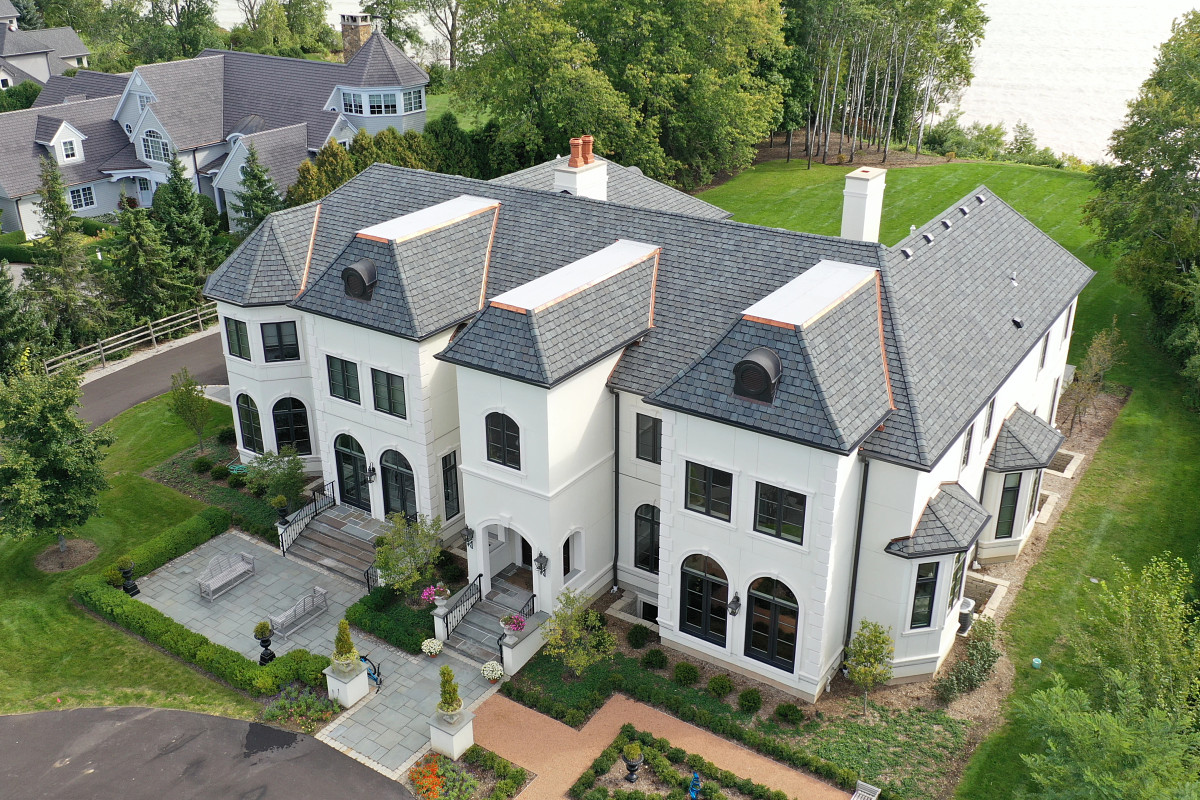 Home with CertainTeed Grand Manor Stonegate Gray roof