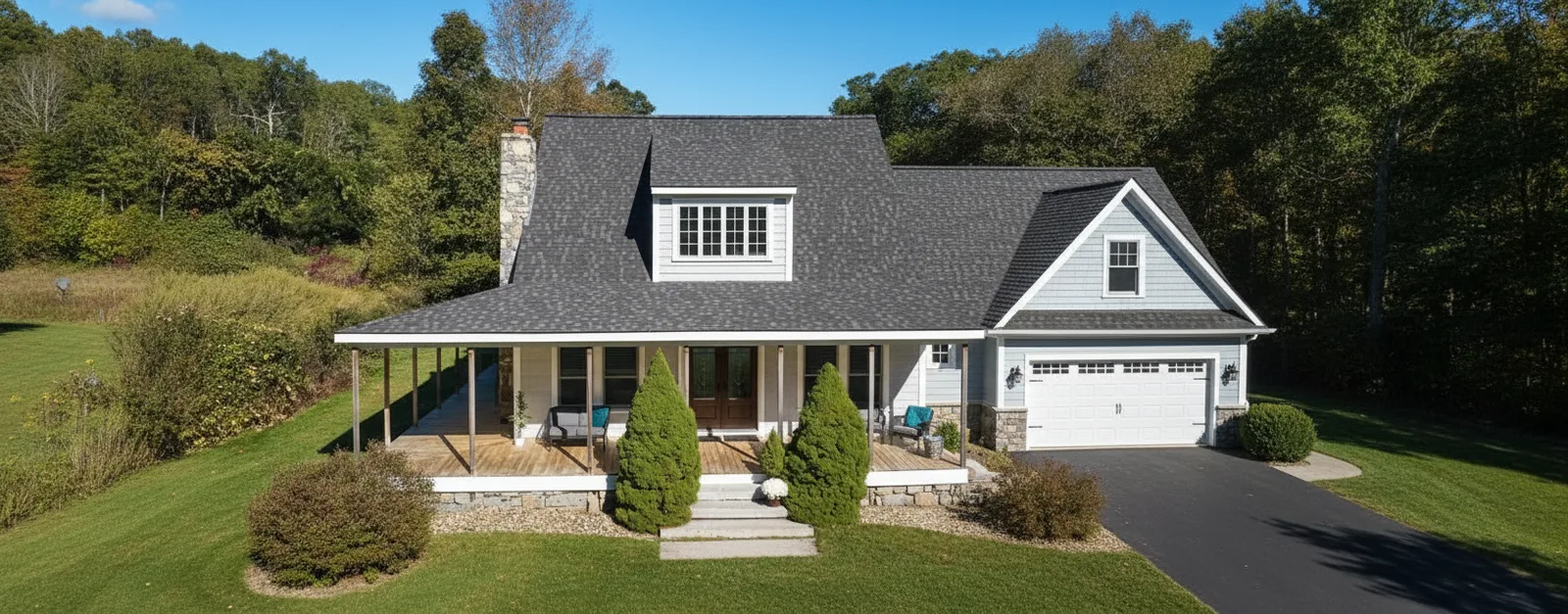 Florida home with Timberline HDZ Midnight Mesa roof