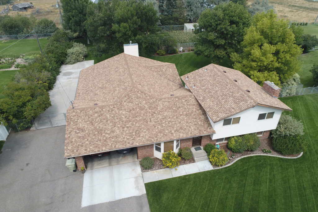Florida home with Legacy Scotchgard Sienna Blend roof