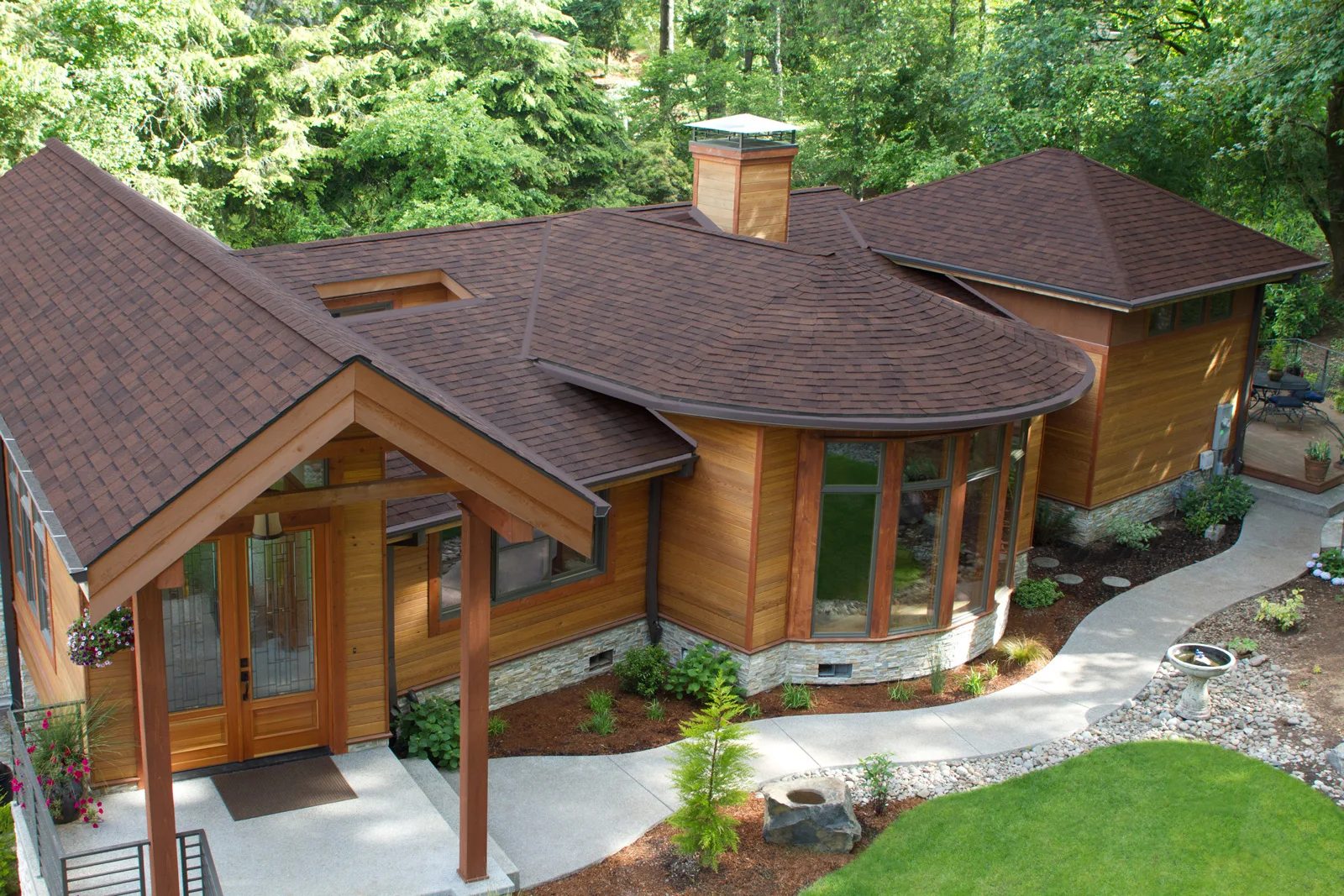 Florida home with Vista AR Antique Brown roof