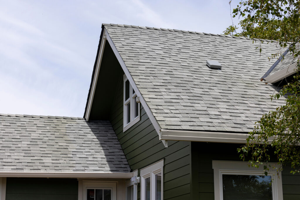 Home with Malarkey Vista AR Silverwood roof
