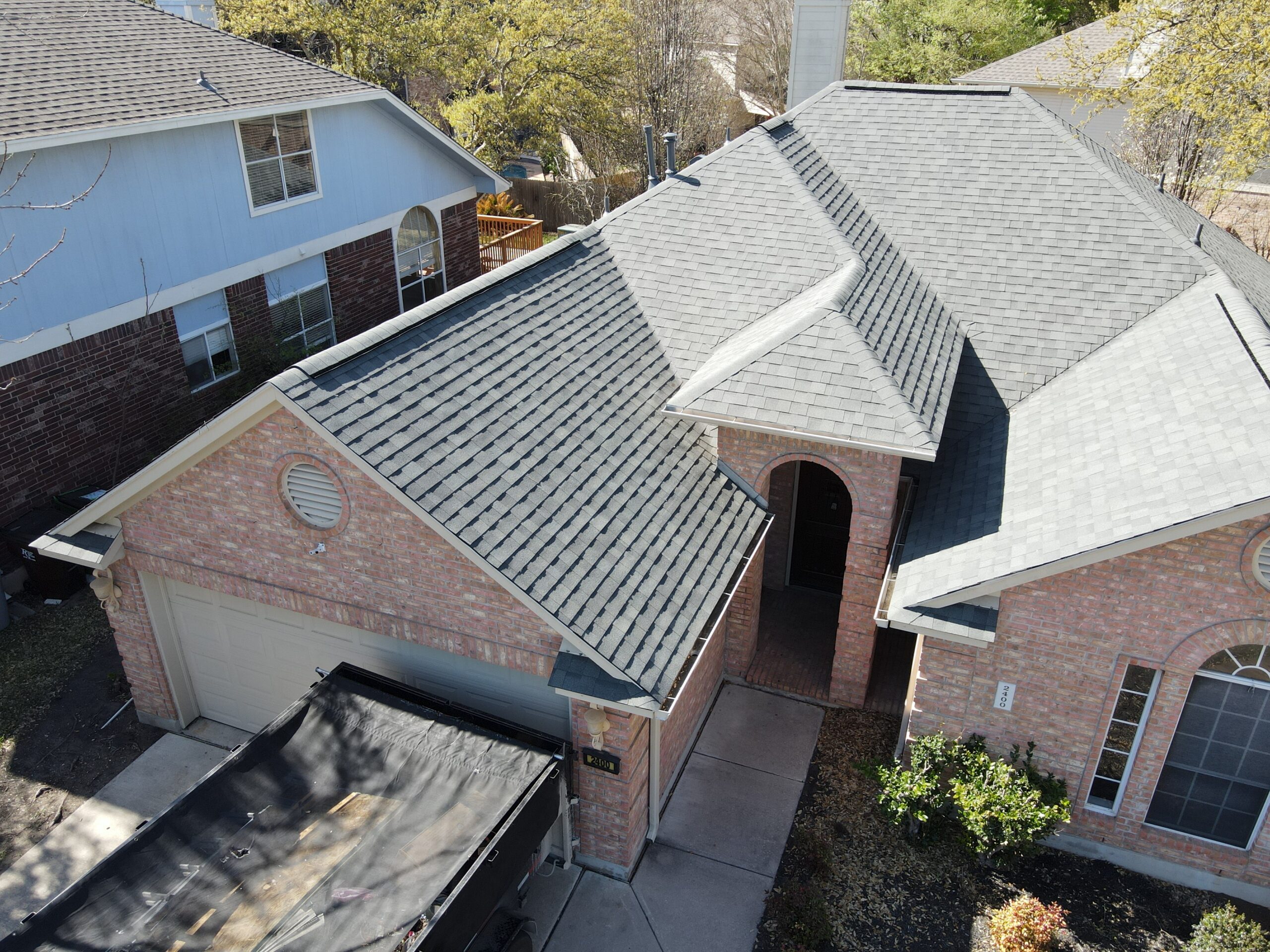 Florida home with Oakridge Estate Gray roof