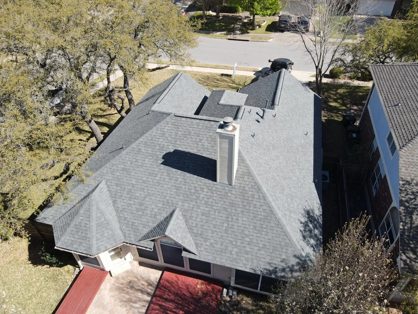 Florida home with Oakridge Estate Gray roof